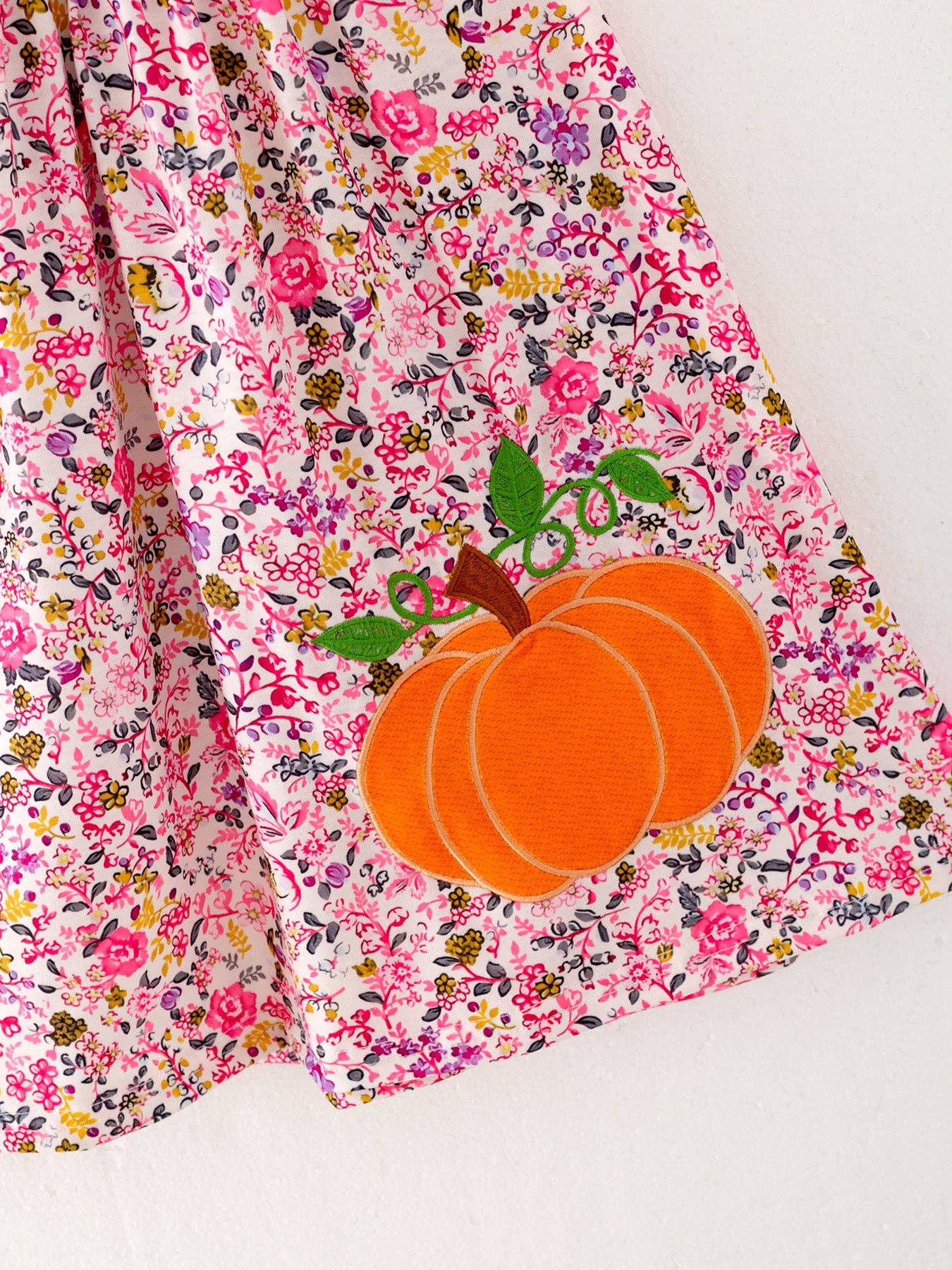 Halloween Girls Pumpkin Applique Dress: 6